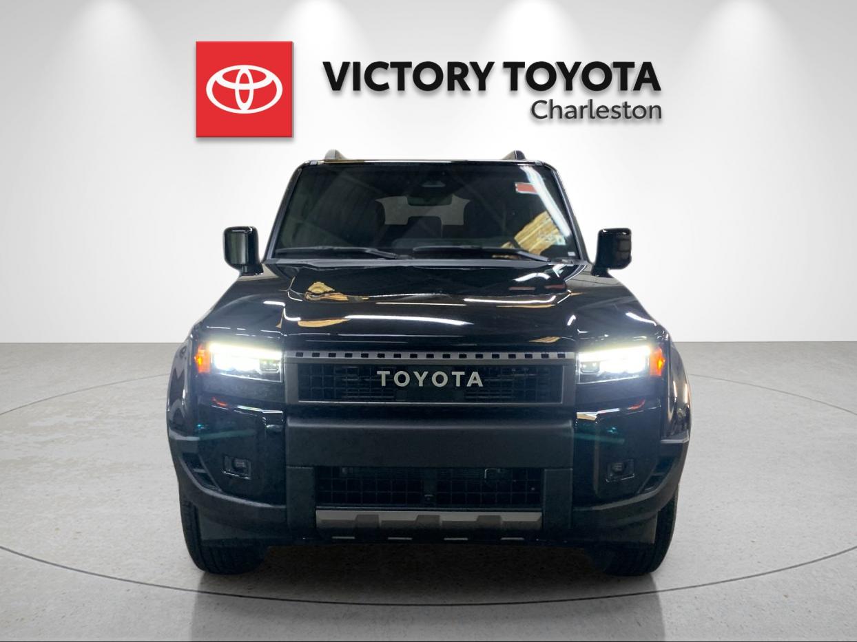 New 2027 Inked Toyota Land Cruiser image 8