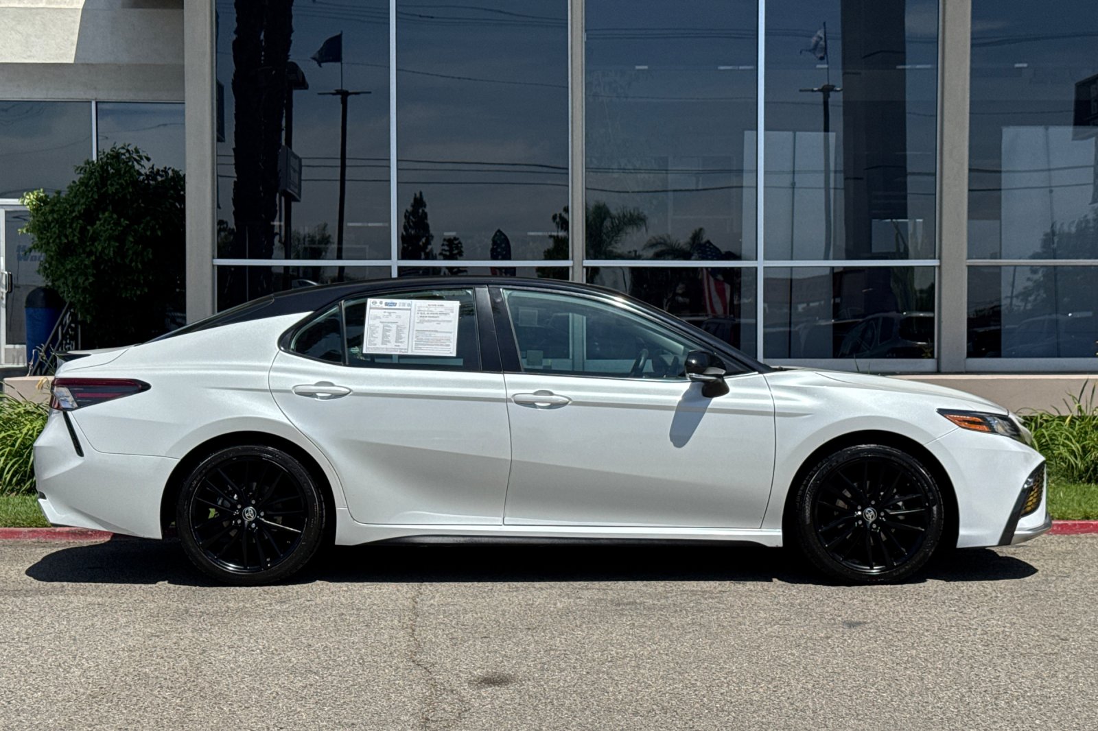 Used 2021 Midnight Black Metallic Toyota XSE image 3