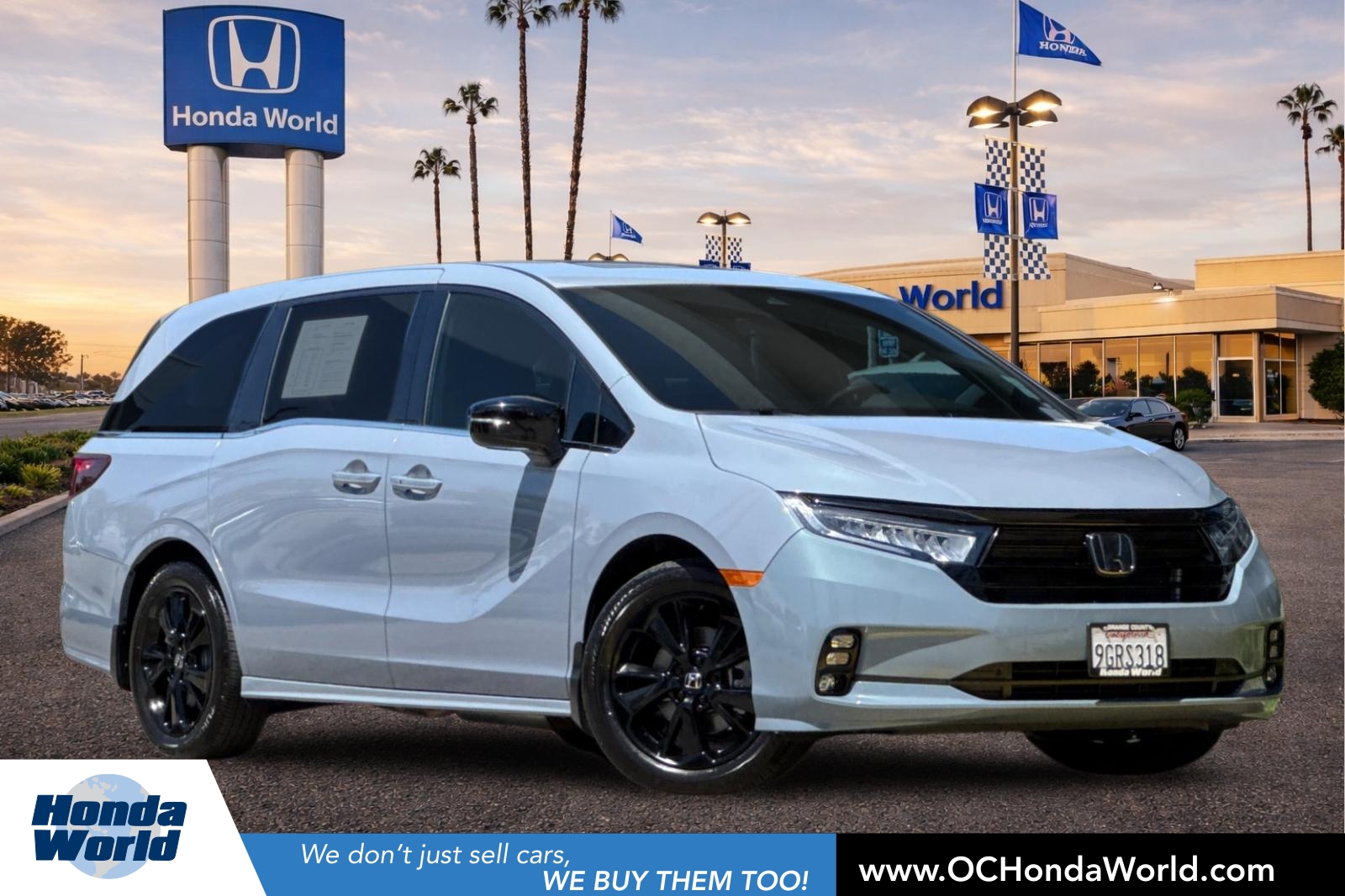 2023 Honda Odyssey SPORT's photo