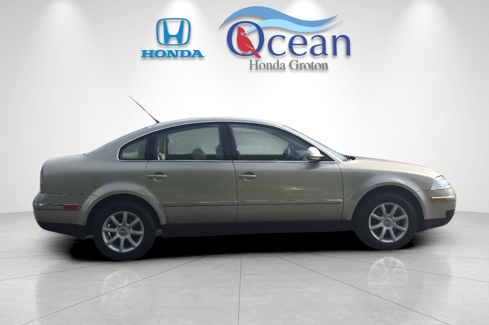 Used 2004 Volkswagen Passat GLS with VIN WVWPD63B84E268600 for sale in Groton, CT