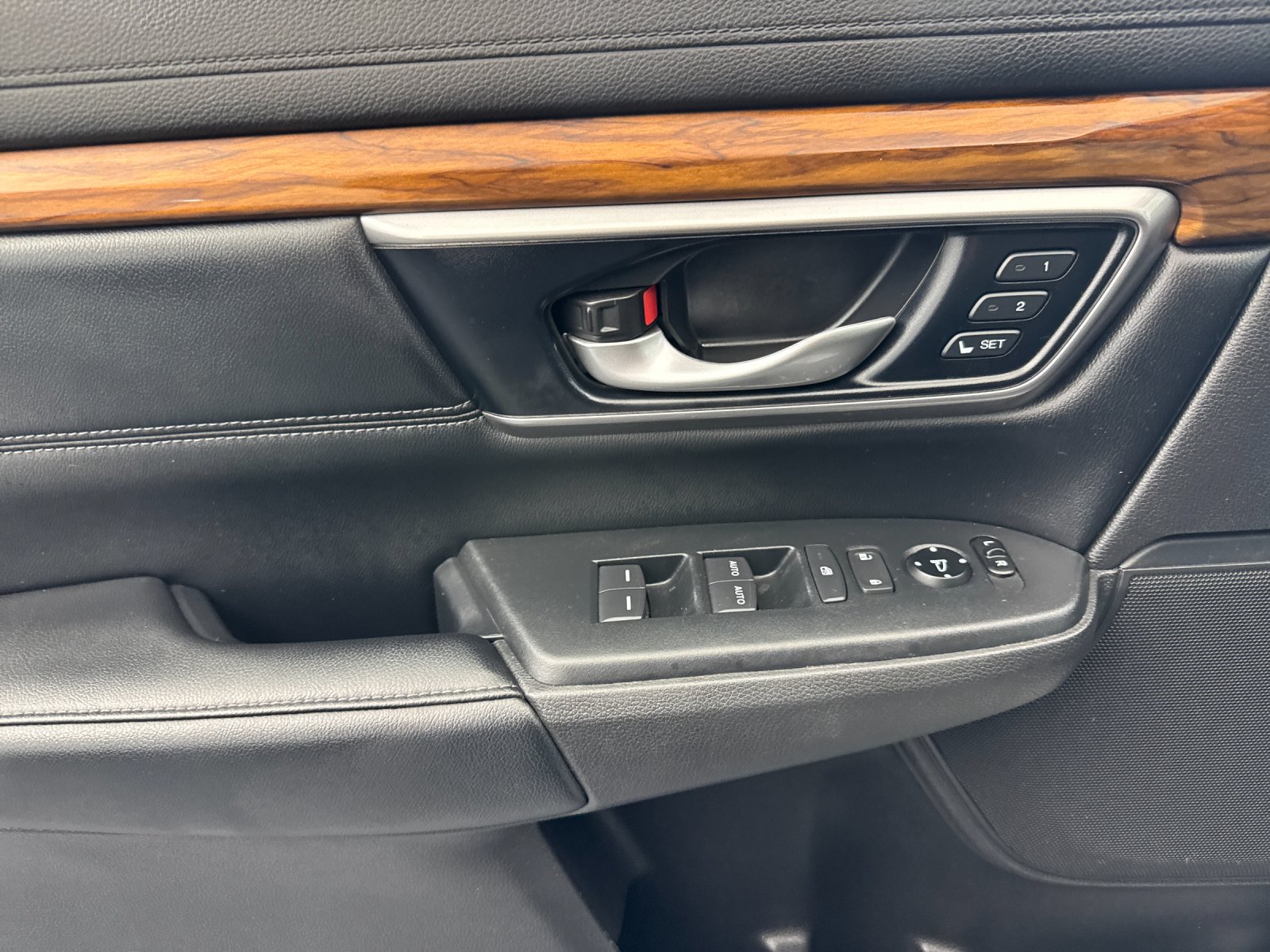 Used 2022  Honda EX-L image 10