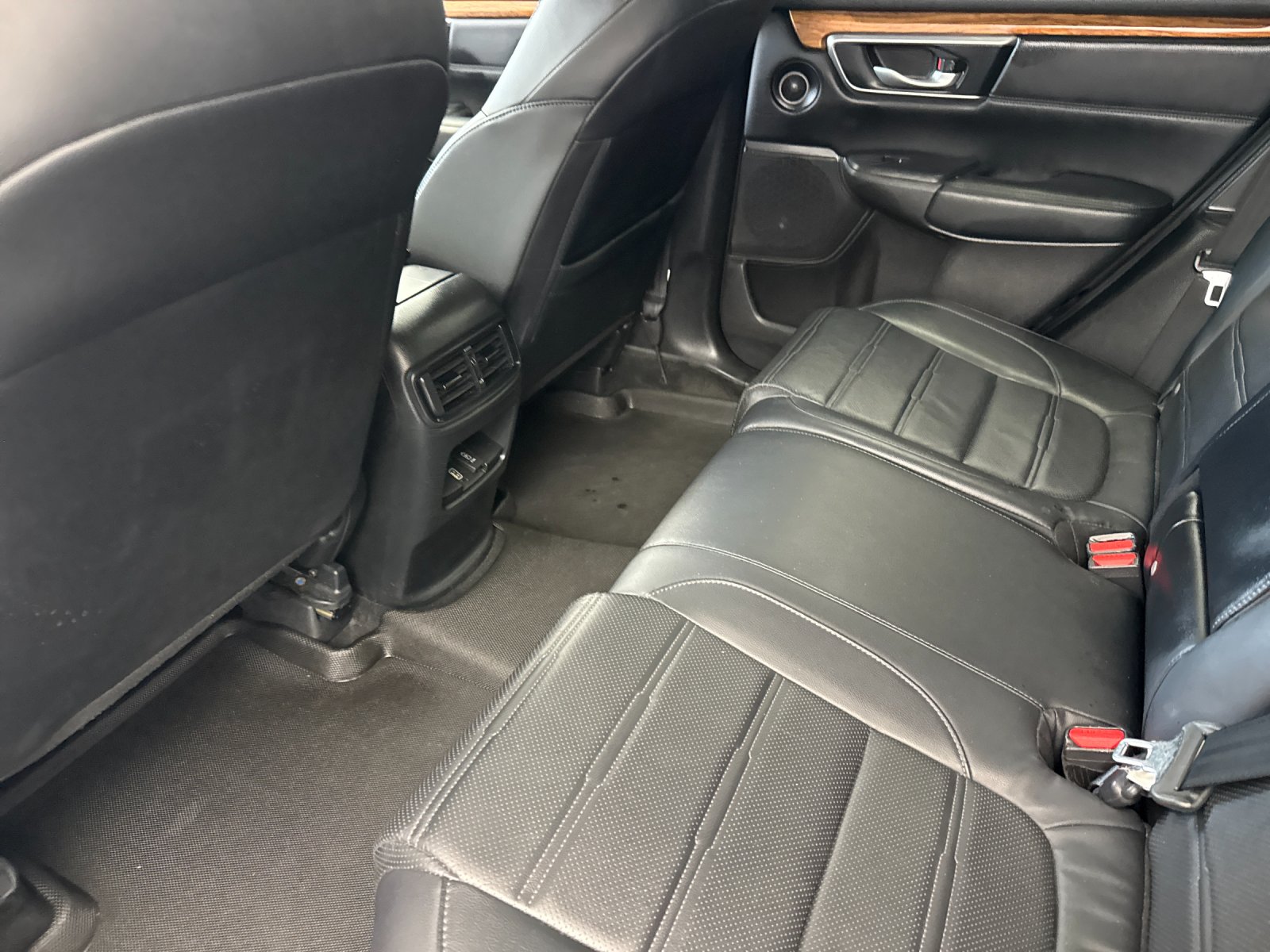 Used 2022  Honda EX-L image 11