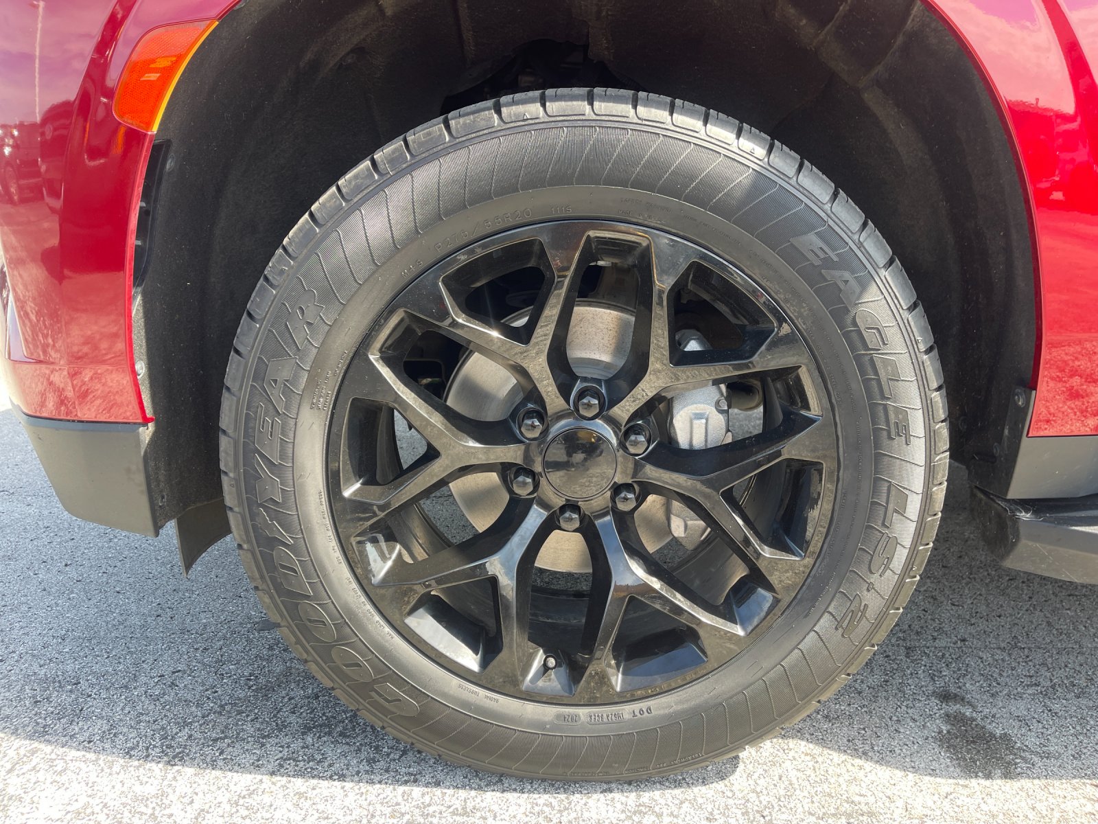Used 2023 Red Chevrolet LT image 32