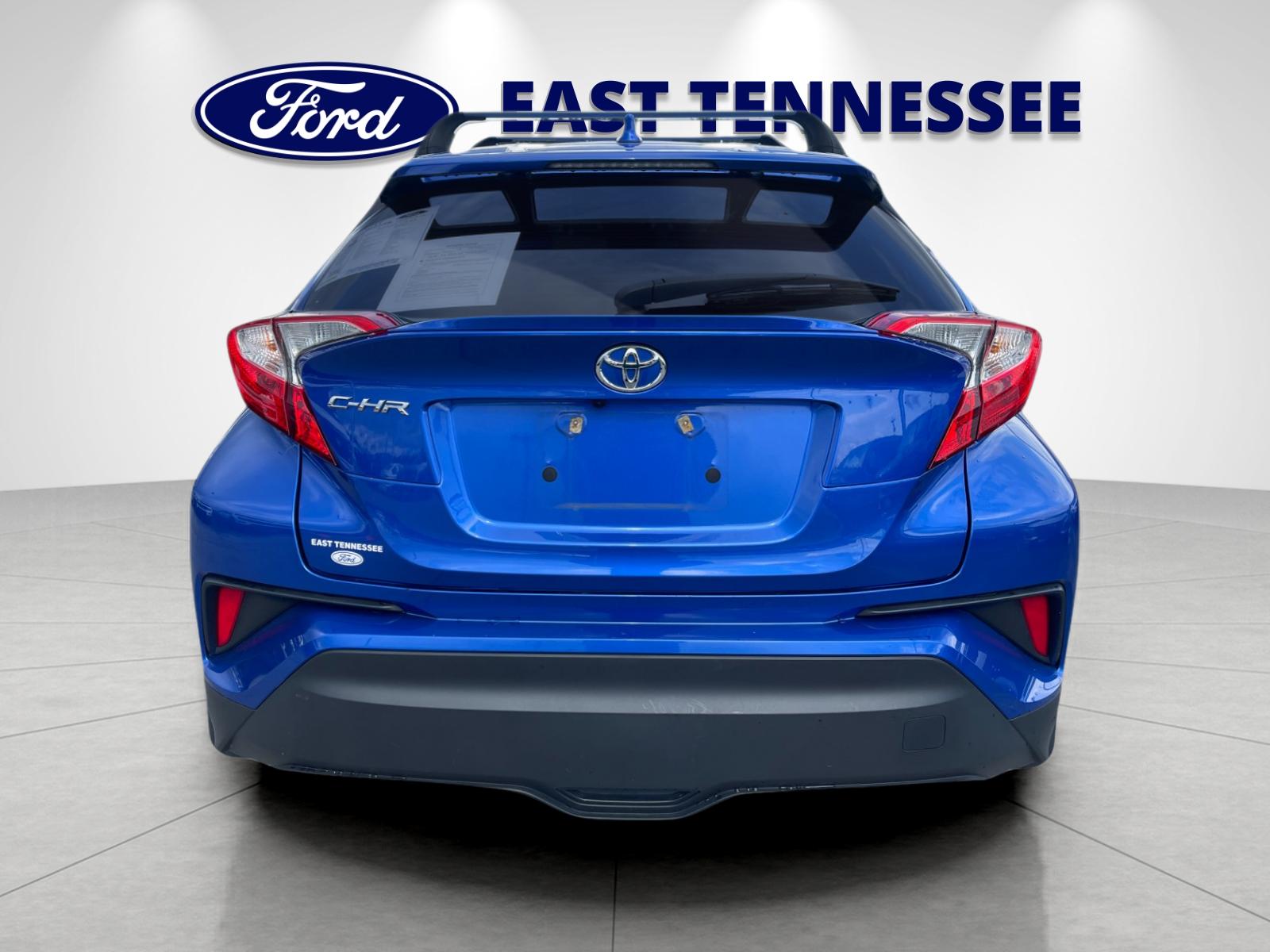 Used 2022 Blue Toyota XLE image 4
