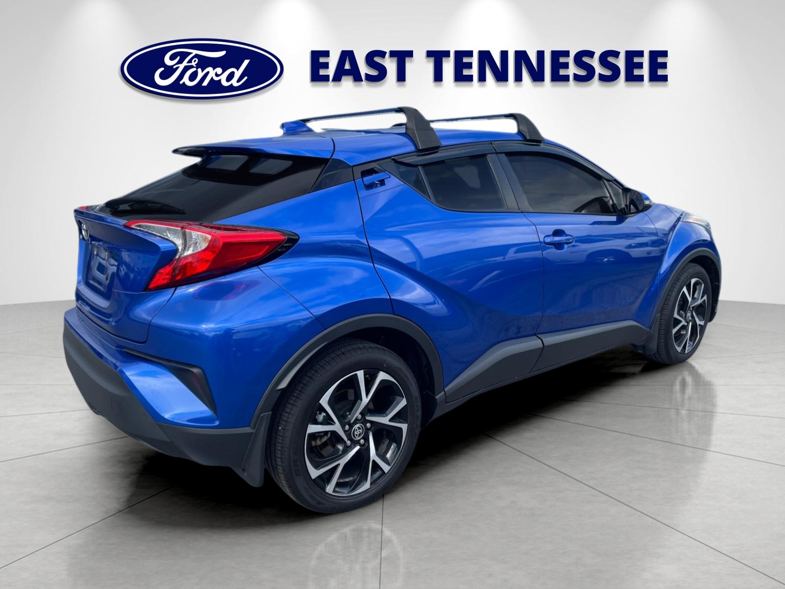 Used 2022 Blue Toyota XLE image 3