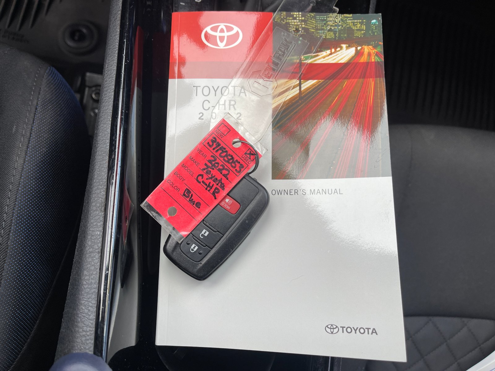 Used 2022 Blue Toyota XLE image 10