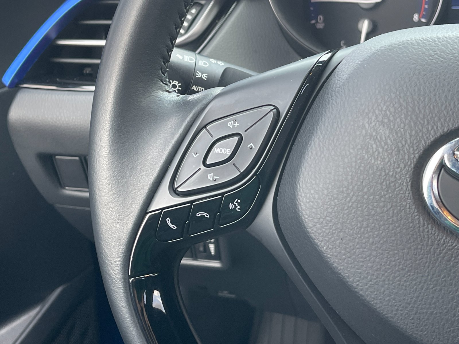 Used 2022 Blue Toyota XLE image 26