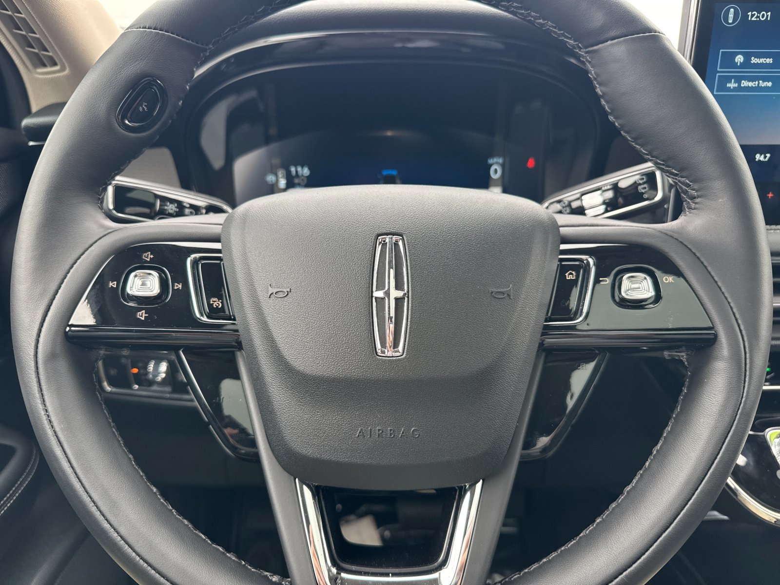 New 2025 Pristine White Lincoln Grand Touring image 23