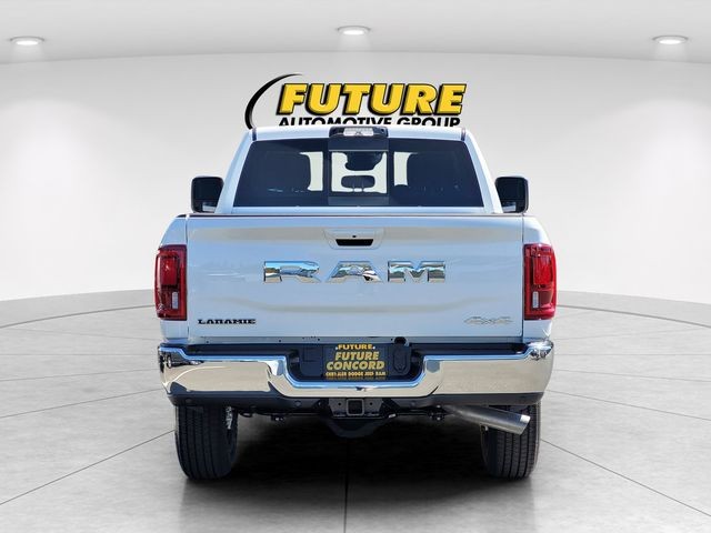 New 2025 Bright White Clear-Coat Exterior Paint RAM Laramie image 5