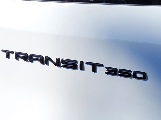New 2026 Oxford White Ford Passenger Van XL image 24