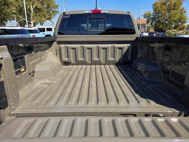 New 2025 Marsh Gray Ford XLT image 16