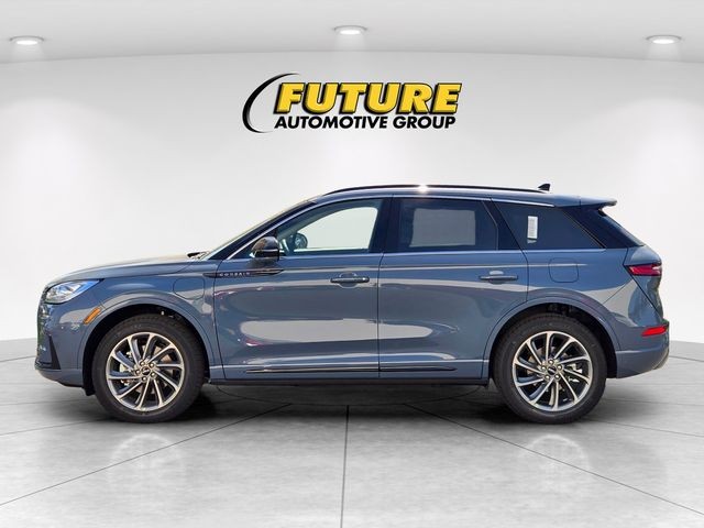 New 2025 Whisper Blue Lincoln Grand Touring image 6