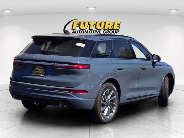 New 2025 Whisper Blue Lincoln Grand Touring image 19