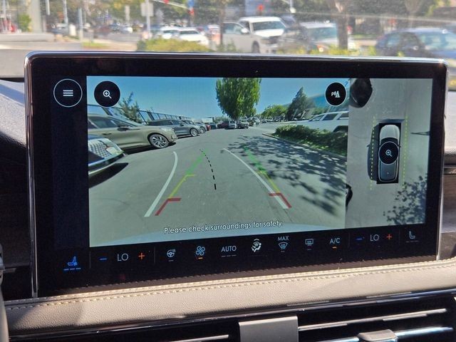 New 2025 Whisper Blue Lincoln Grand Touring image 27