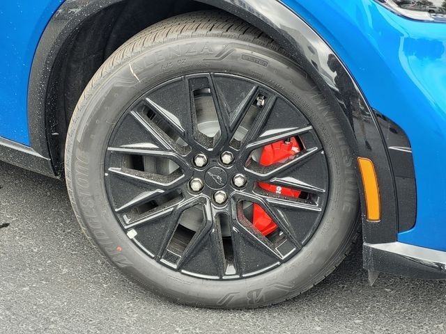 New 2025 Velocity Blue Metallic Ford Premium image 34