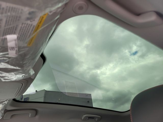 New 2025 Velocity Blue Metallic Ford Premium image 43