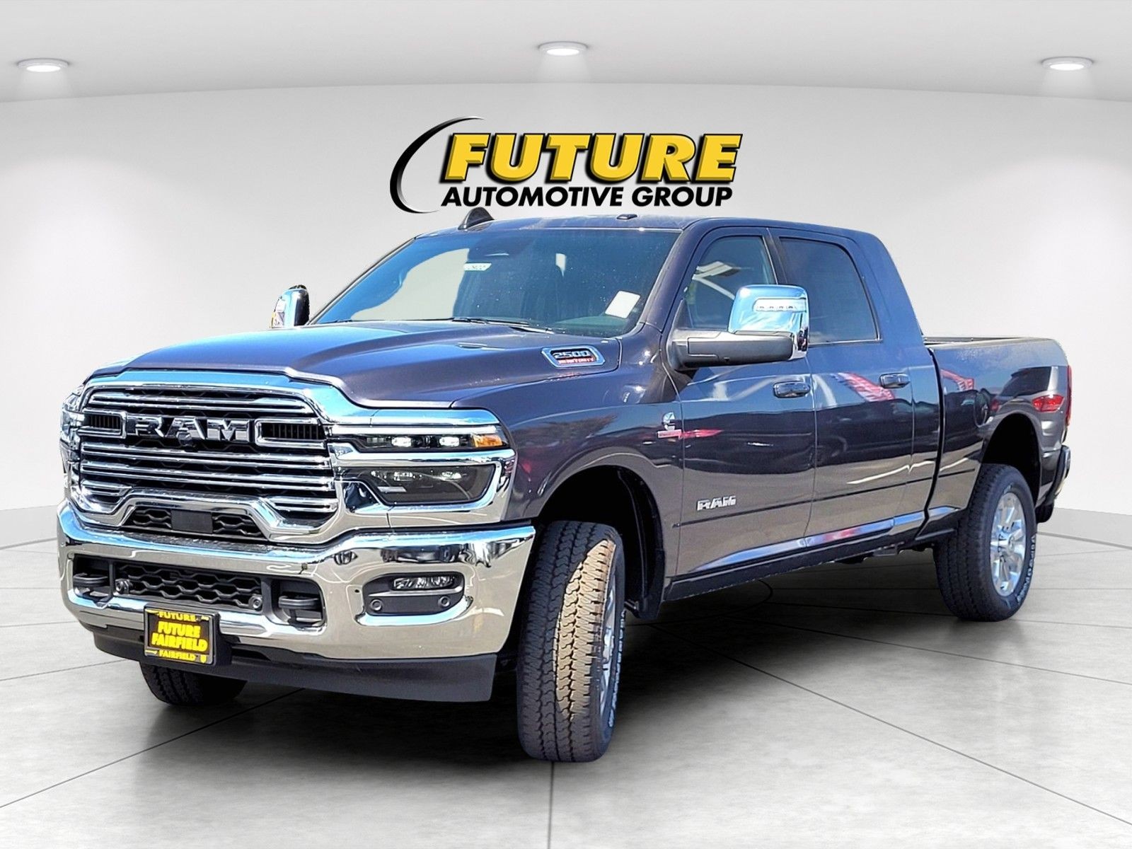 New 2026 Granite Crystal Metallic Clear-Coat Exterior Paint RAM Laramie image 8