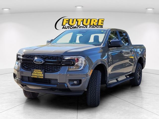 New 2025 Marsh Gray Ford XLT image 2
