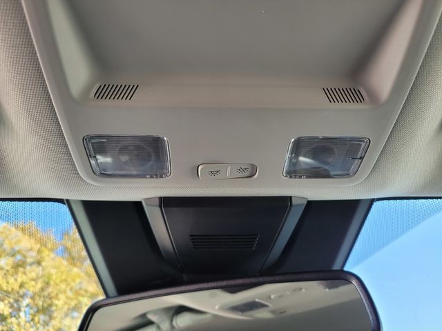 New 2025 Marsh Gray Ford XLT image 18