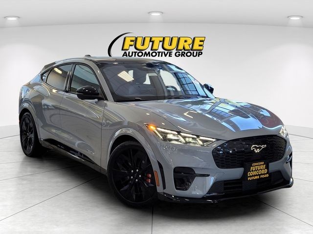 2025 Ford Mustang Mach-E