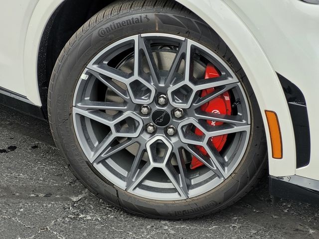 New 2025 Star White Metallic Tri-coat Ford GT image 9