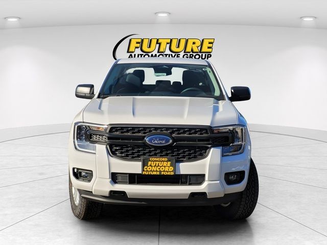New 2025 Oxford White Ford XL image 3