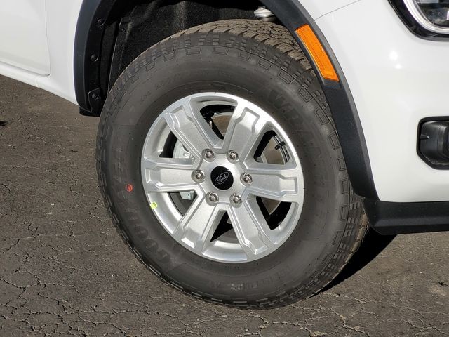 New 2025 Oxford White Ford XL image 9