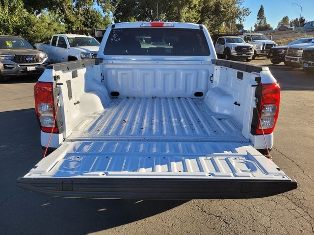 New 2025 Oxford White Ford XL image 17