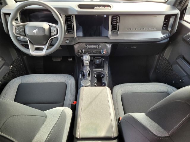 New 2025 Oxford White Ford Base image 12