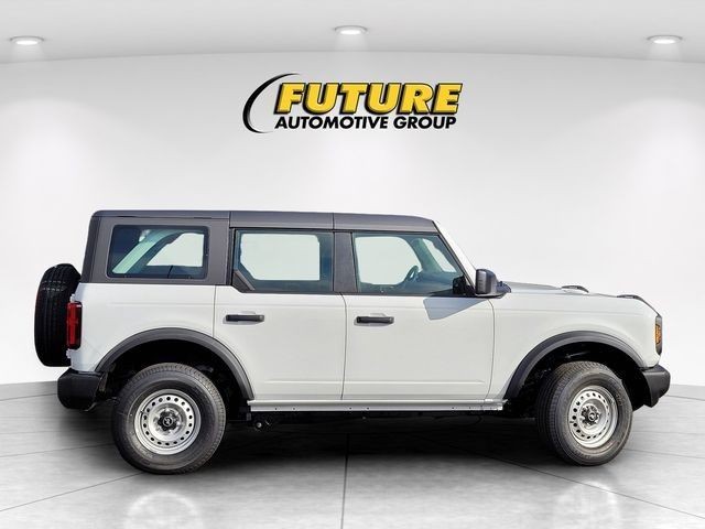 New 2025 Oxford White Ford Base image 33