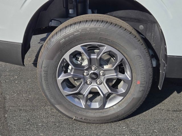 New 2026 Space White Metallic Ford XLT image 9