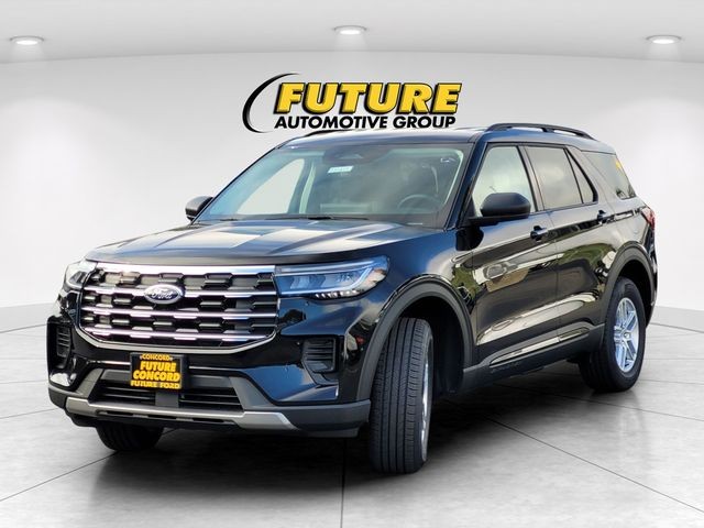 New 2026 Agate Black Metallic Ford Active image 2