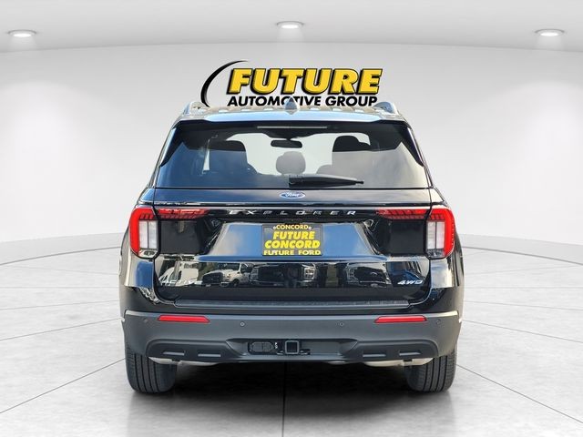 New 2026 Agate Black Metallic Ford Active image 4