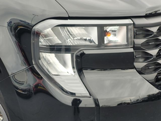 2025 Ford Maverick XLT - Photo 10