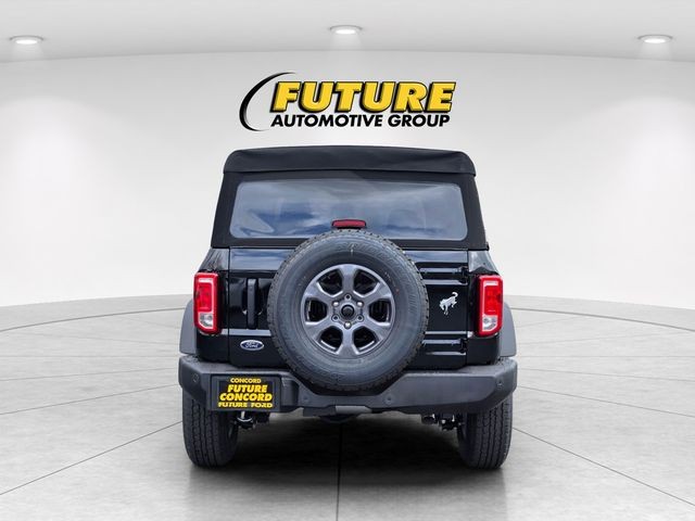 New 2025 Shadow Black Ford Big Bend® image 4
