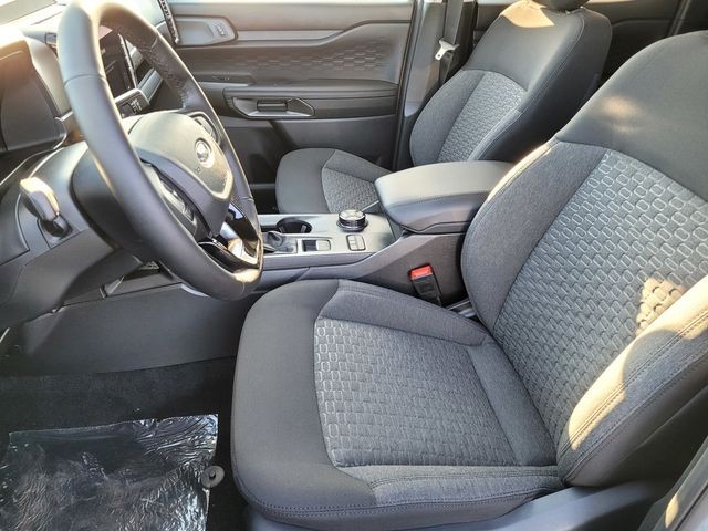 New 2025 Carbonized Gray Metallic Ford XLT image 15