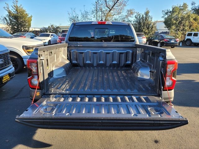 New 2025 Carbonized Gray Metallic Ford XLT image 17