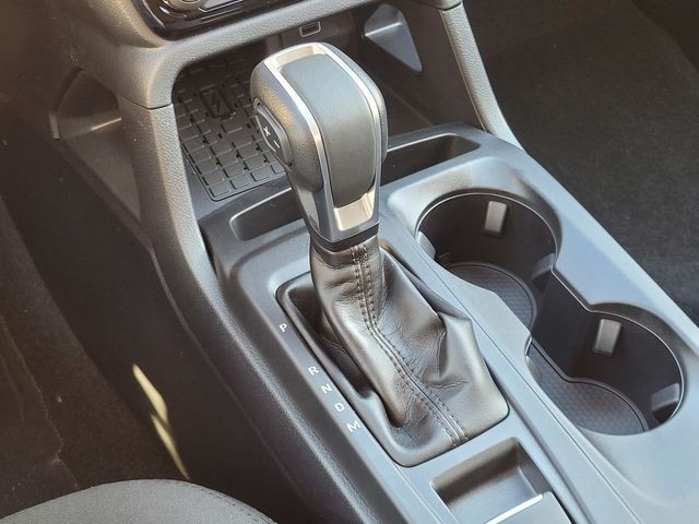 New 2025 Carbonized Gray Metallic Ford XLT image 19