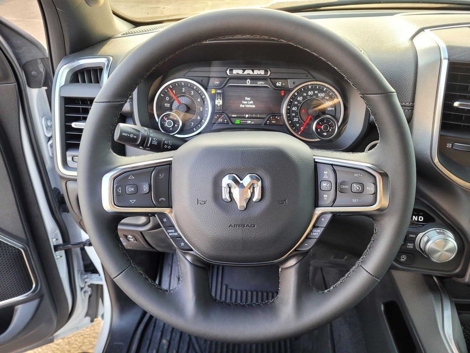 2025 RAM 1500 Laramie - Photo 21