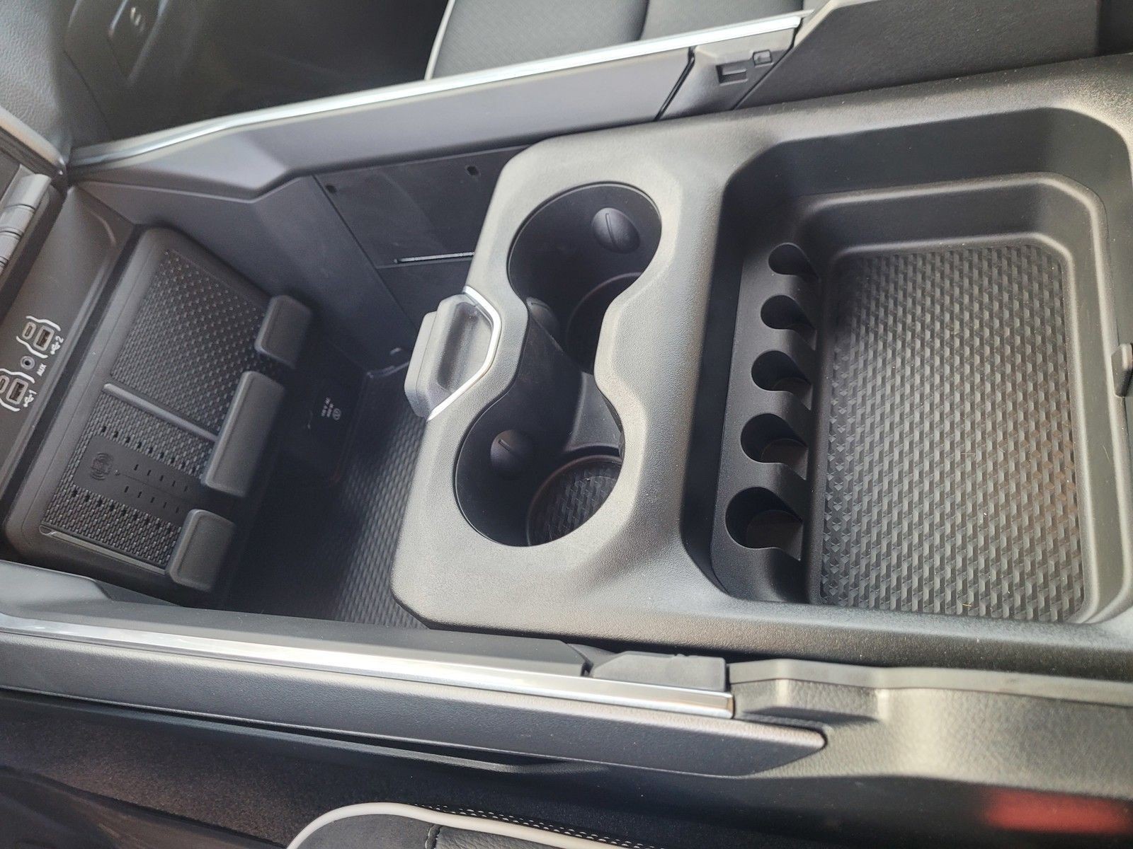 2025 RAM 1500 Laramie - Photo 44