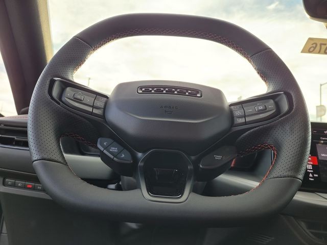 New 2026 Diamond Black Crystal Pearlcoat Dodge R/T Scat Pack image 19