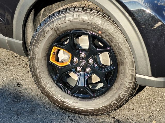 New 2026 Agate Black Metallic Ford Tremor® image 9