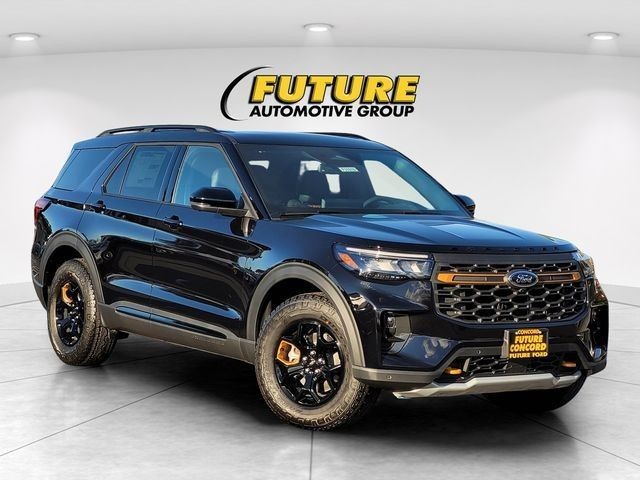 New 2026 Agate Black Metallic Ford Tremor® image 26