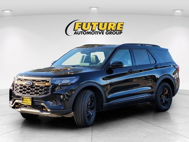 New 2026 Agate Black Metallic Ford Tremor® image 27