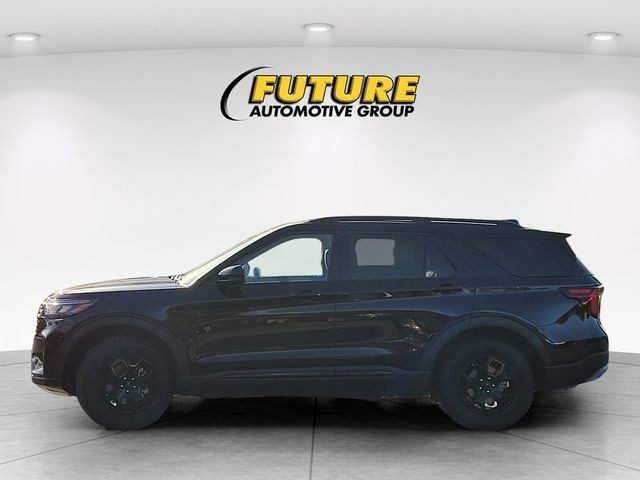 New 2026 Agate Black Metallic Ford Tremor® image 32