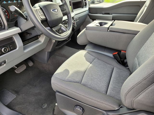 New 2026 Carbonized Gray Metallic Ford F-250® XL image 11