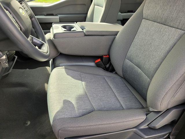 New 2026 Carbonized Gray Metallic Ford F-250® XL image 15