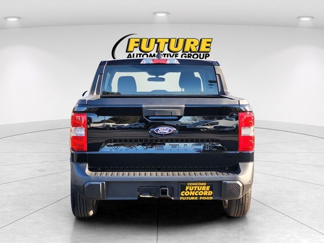 New 2026 Shadow Black Ford XLT image 4