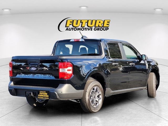 New 2026 Shadow Black Ford XLT image 6