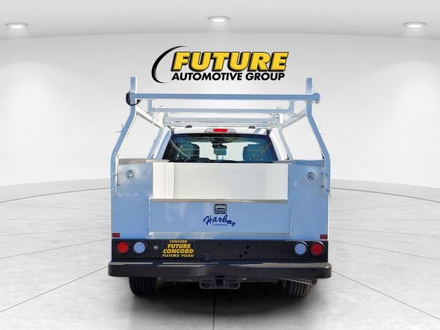 New 2026 Oxford White Ford F-250® XL image 4